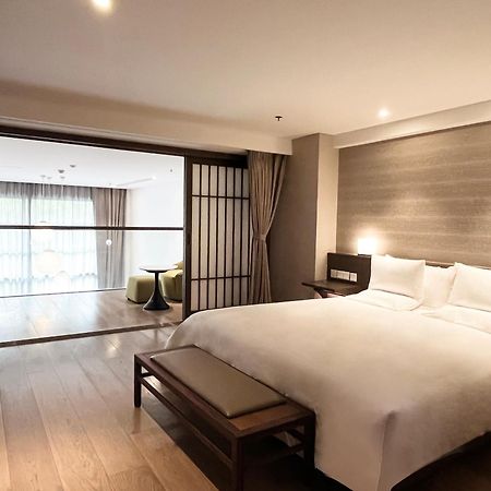 Novotel Suites Shanghai Hongqiao Exterior foto