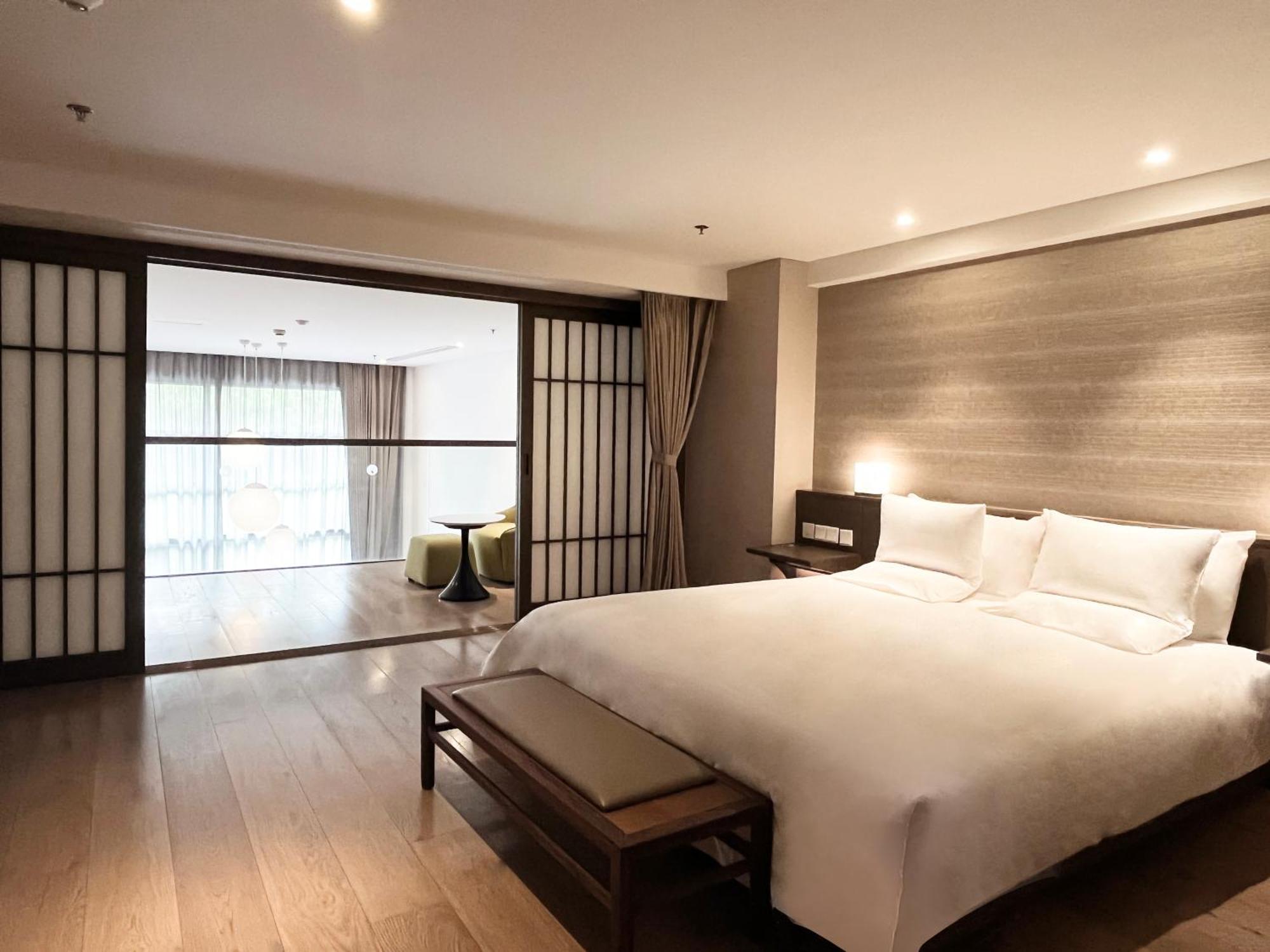 Novotel Suites Shanghai Hongqiao Exterior foto